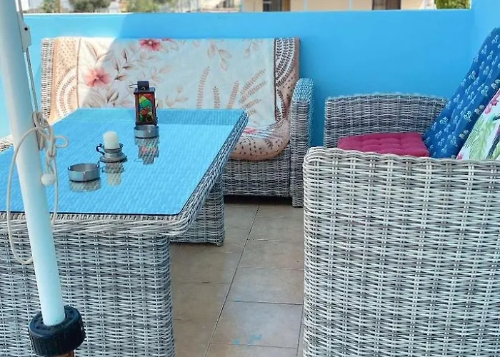 Ela * Golem (Tirana)